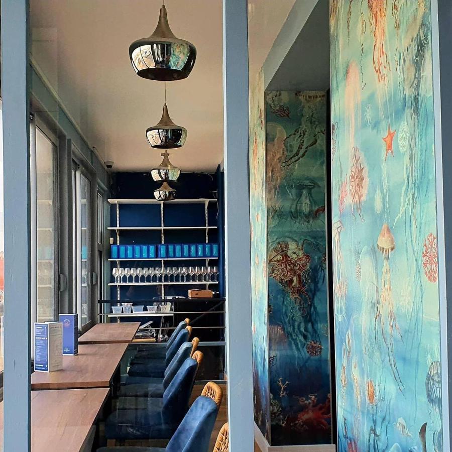 Hotel Restaurant L'Atelier Des Cousins Châtelaillon-Plage Εξωτερικό φωτογραφία